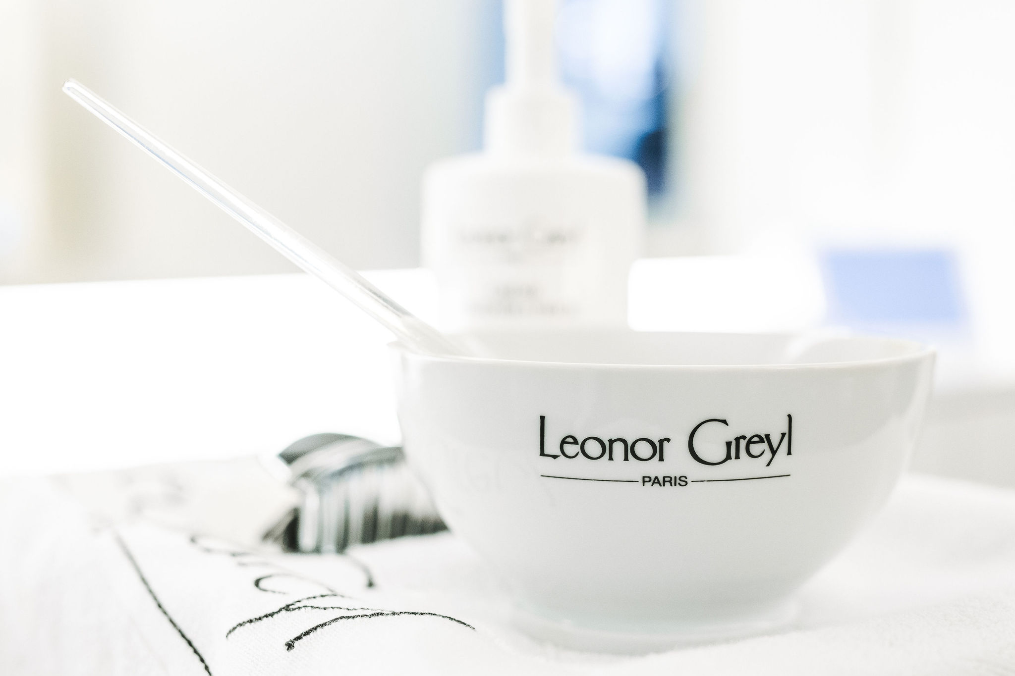 Leonor Greyl Treatment Schale mit Logo
