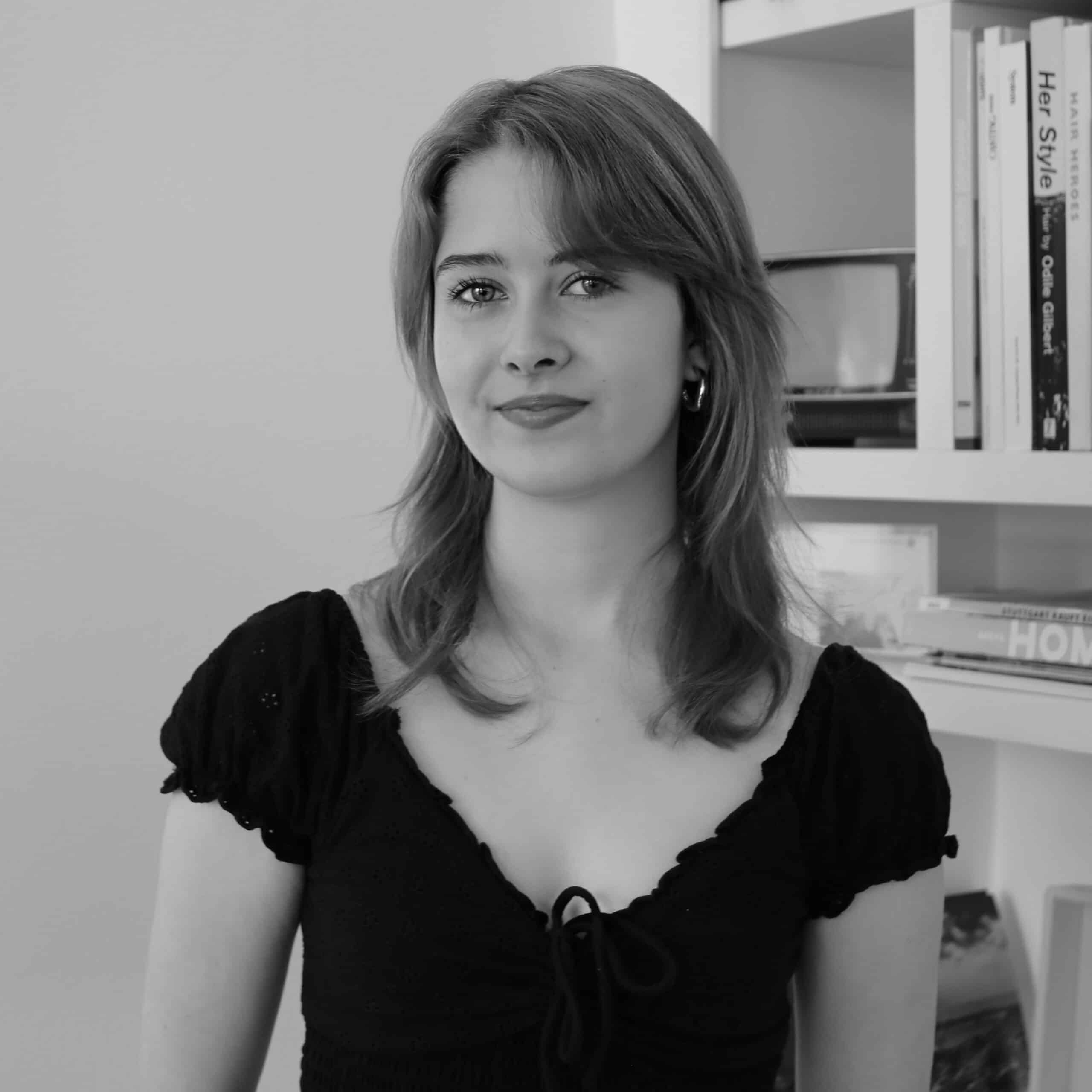 Portrait Lea von La Coupe in Schwarzweiß 0824